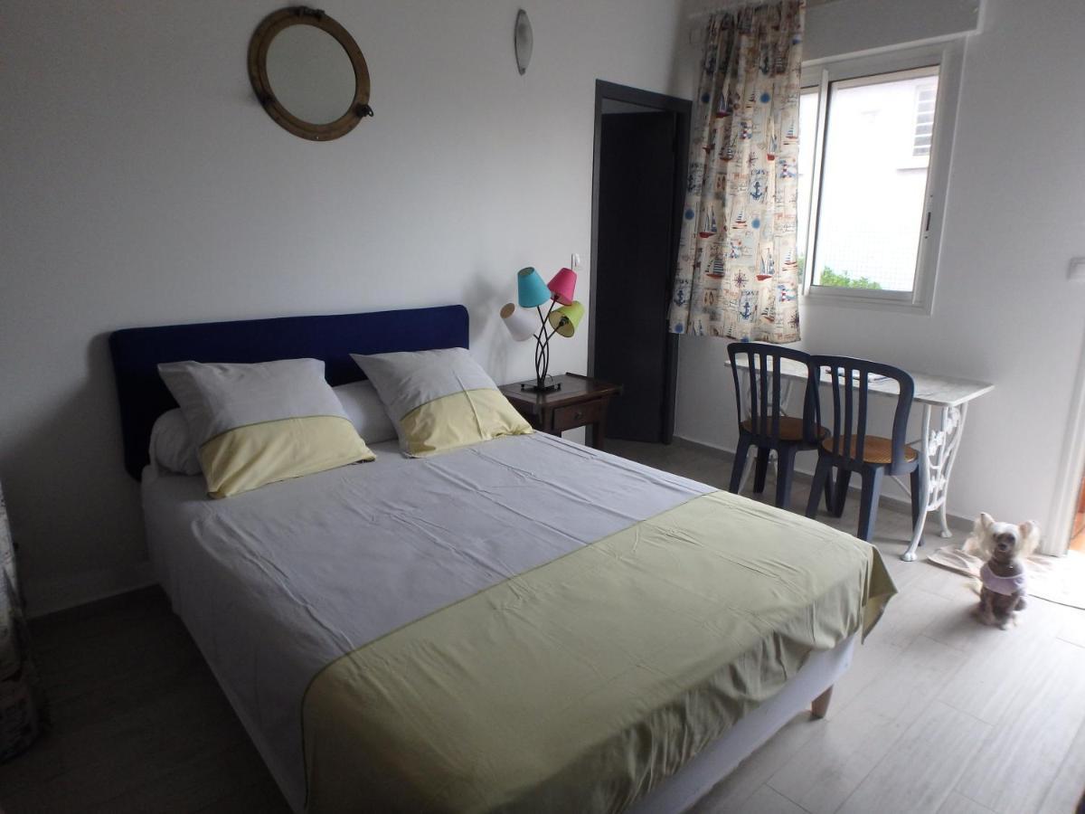 Bed and Breakfast La Marine Ле-Муль Экстерьер фото